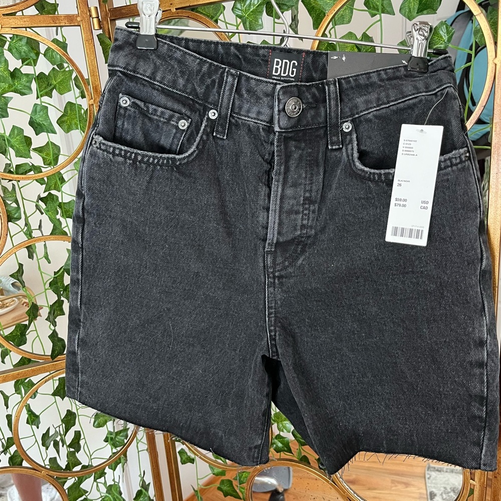 Brand new urban outfitters BDG 90s jean shorts